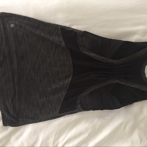 Lululemon workout top